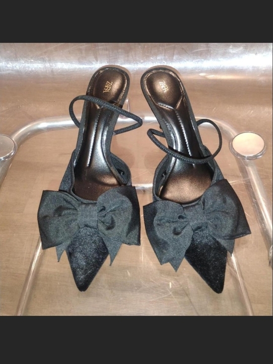 Zara Shoes - Zara Black Pointed-Toe Bow Slingback Mules NWOT